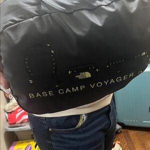 The North Face Base Camp Voyager Bag - 32 Liter